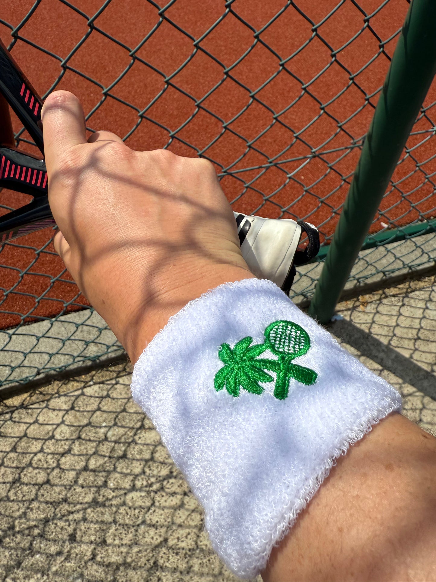 UNISEX COURT WRISTBANDS -WHITE