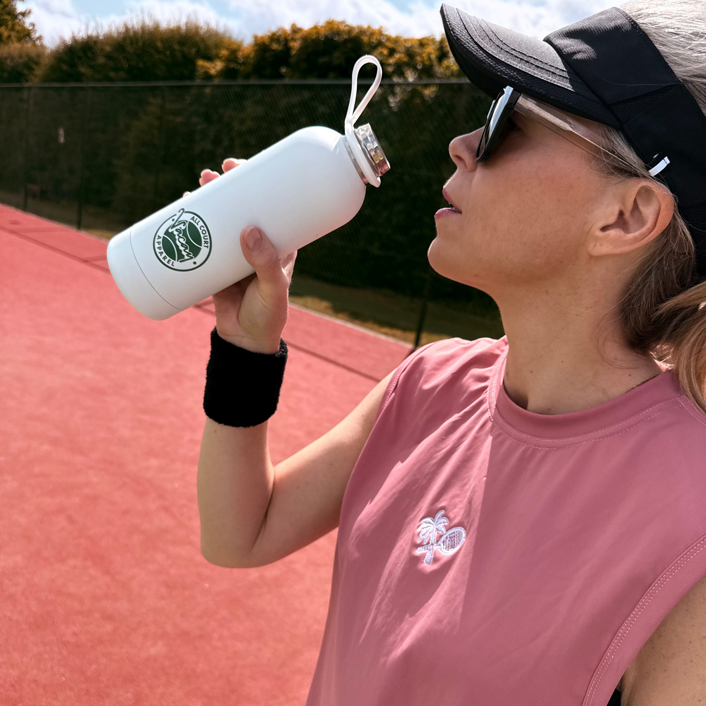 SERVE CHILLED WATER BOTTLE - NAVY/MAGENTA